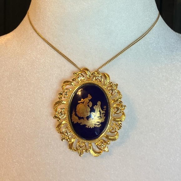 Limoges-Style Pendant Brooch - Filigree & Cobalt Enamel Courting Couple 2.5” - Picture 6 of 7